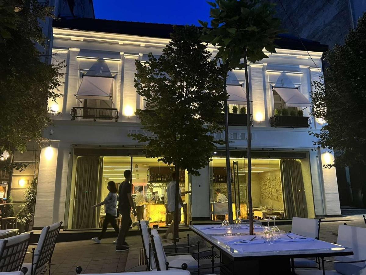 Cvetni Trg Hotel Белград Екстериор снимка